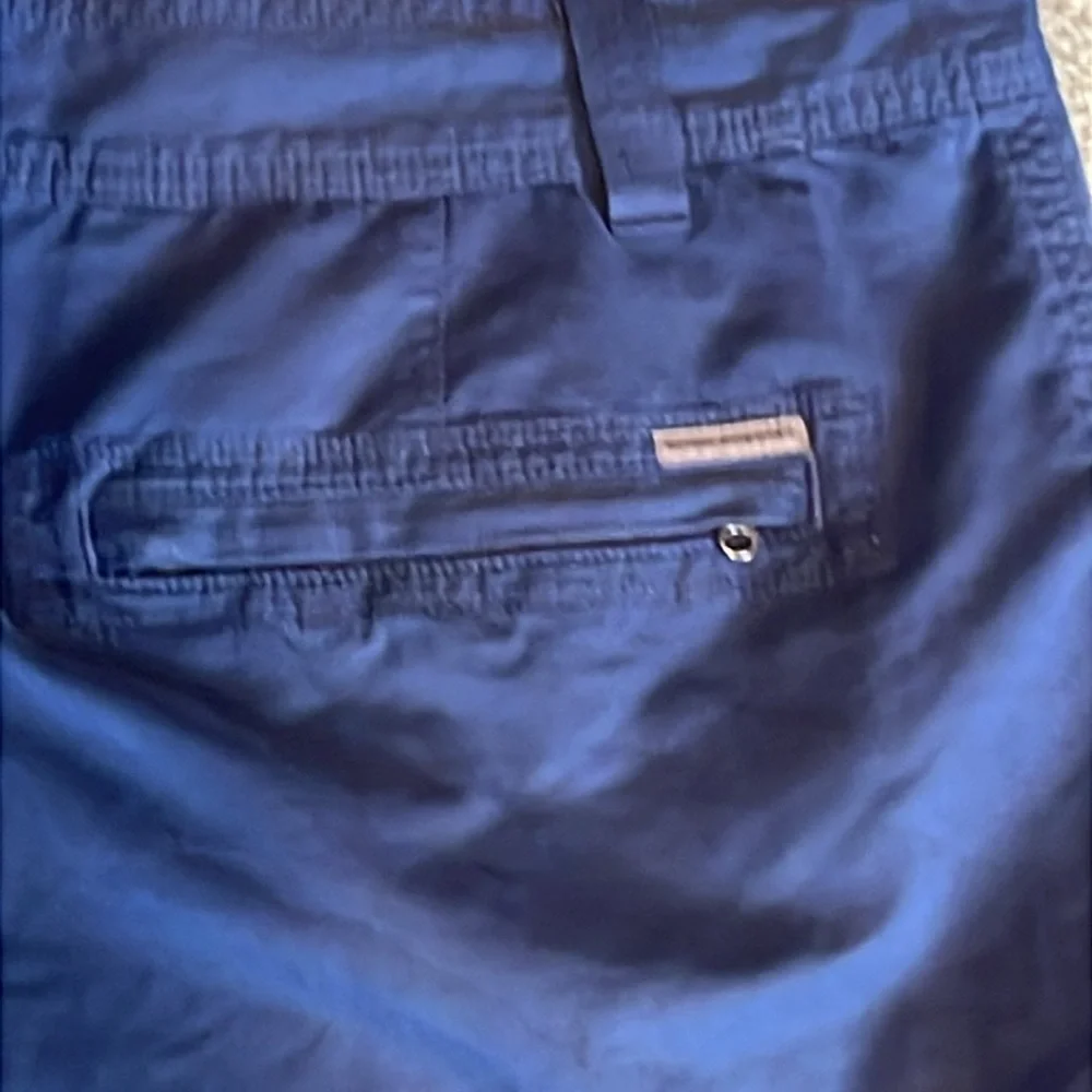 Royal Robbins Navy Blue Shorts L